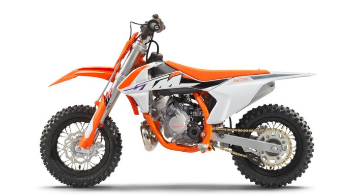 Isolated image of KTM 50 SX Mini facing on the left with white background
