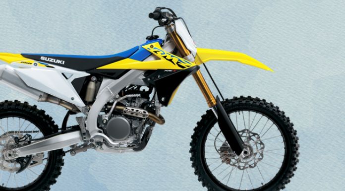 Isolated image of Suzuki RM-Z250 in light blue background - How fast is a 250cc dirt bike